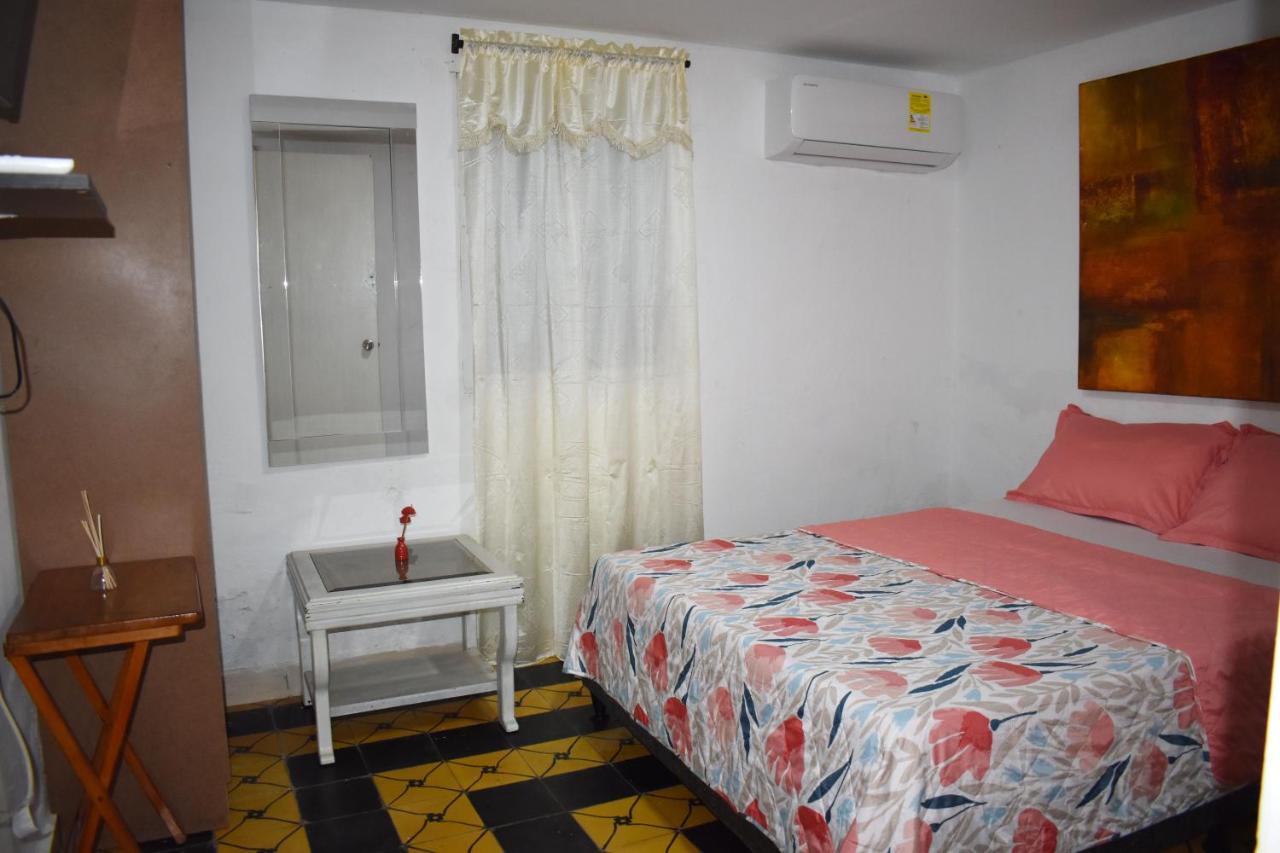 Casa Hostal Kristalu Cartagena Exterior photo